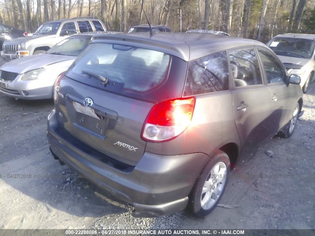 2T1KR32EX4C178910 - 2004 TOYOTA COROLLA MATRIX XR GRAY photo 4