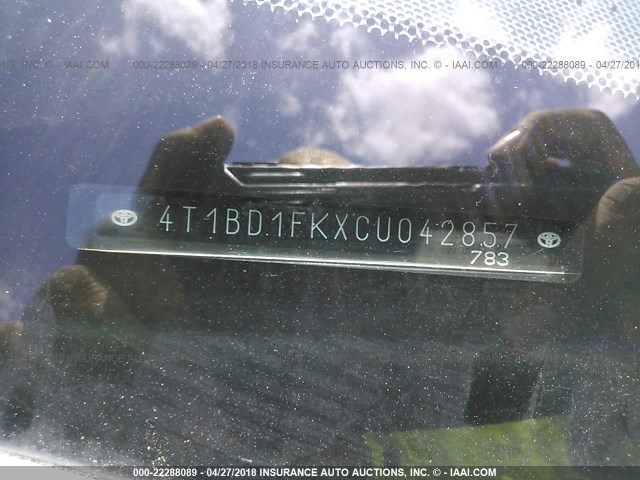 4T1BD1FKXCU042857 - 2012 TOYOTA CAMRY HYBRID/LE/XLE 浅蓝色 照片 9