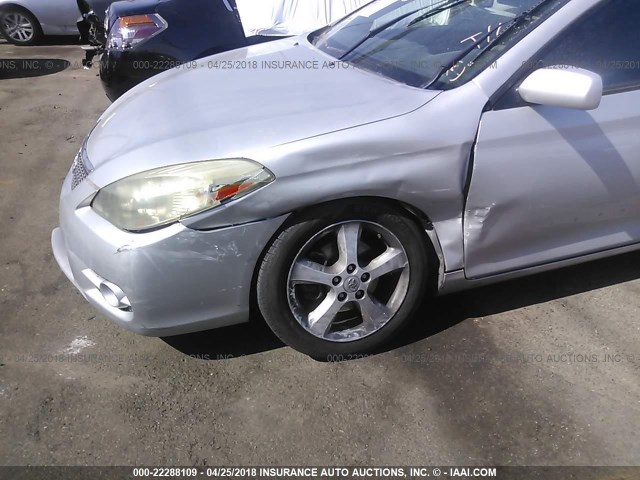 4T1FA38P77U111279 - 2007 TOYOTA CAMRY SOLARA SE/SLE SILVER photo 6