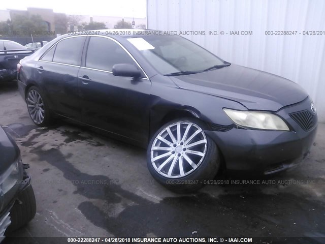 4T1BE46K27U715208 - 2007 TOYOTA CAMRY NEW GENERATION CE/LE/XLE/SE GRAY photo 1