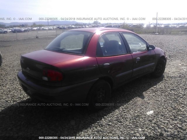 2C1MR5222W6724837 - 1998 CHEVROLET METRO LSI RED photo 4