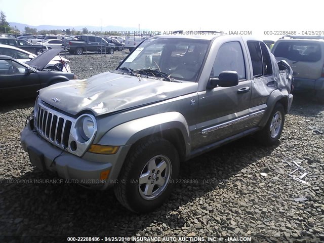 1J8GL58546W254859 - 2006 JEEP LIBERTY LIMITED GOLD photo 2