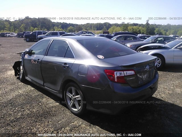 4T1BF1FK9DU210547 - 2013 TOYOTA CAMRY L/SE/LE/XLE 灰色 照片 3