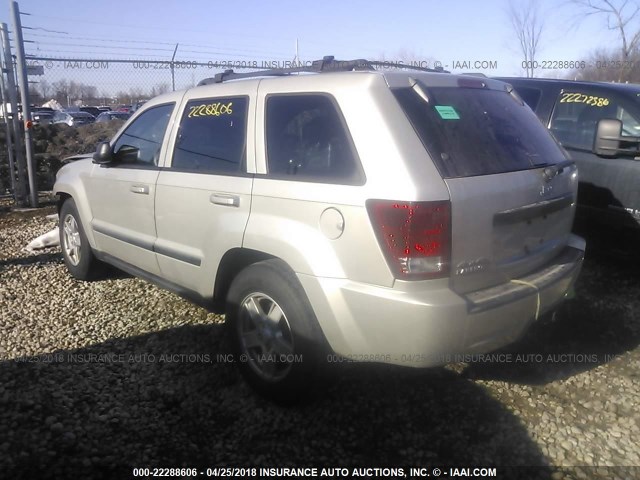 1J8GR48K47C686840 - 2007 JEEP GRAND CHEROKEE LAREDO/COLUMBIA/FREEDOM GRAY photo 3