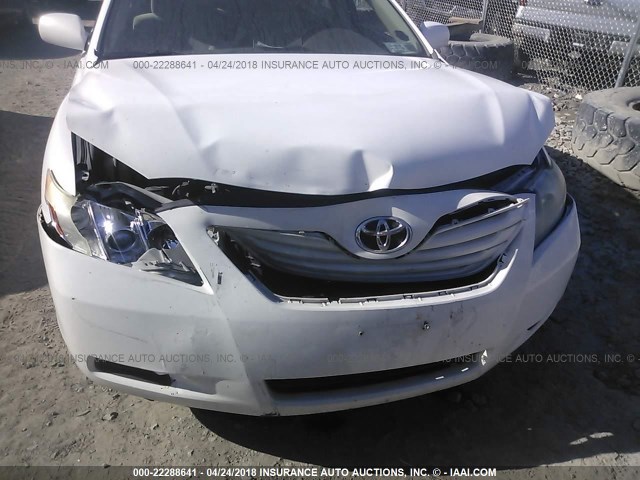 4T1BE46K49U828967 - 2009 TOYOTA CAMRY SE/LE/XLE WHITE photo 6