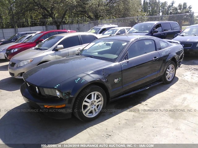 1ZVHT82H895133713 - 2009 FORD MUSTANG GT GRAY photo 2
