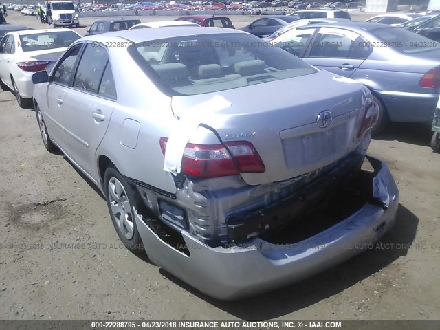 4T4BE46K98R033854 - 2008 TOYOTA CAMRY CE/LE/XLE/SE SILVER photo 3