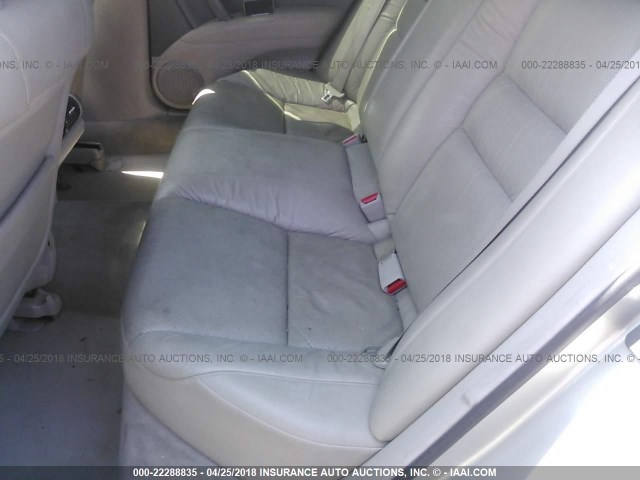 JH4KB16556C004319 - 2006 ACURA RL SILVER photo 8