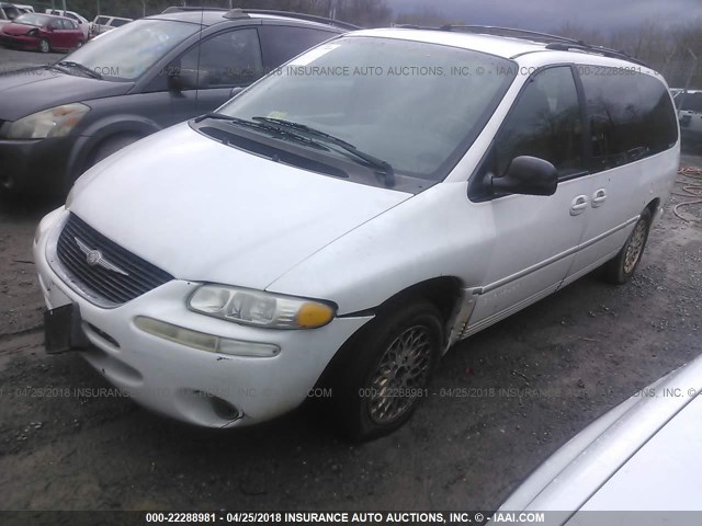 1C4GT64L6WB572748 - 1998 CHRYSLER TOWN & COUNTRY LXI WHITE photo 2