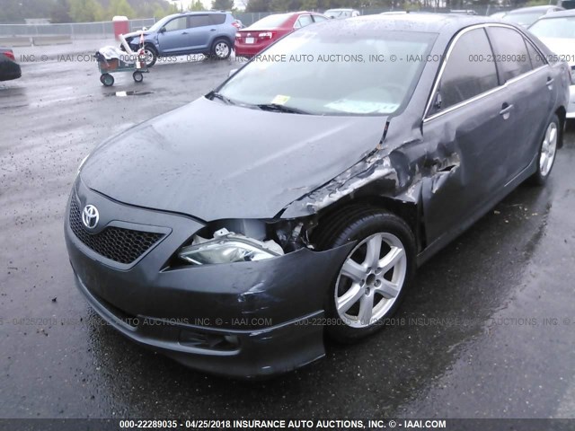 4T1BK46KX7U557774 - 2007 TOYOTA CAMRY NEW GENERAT LE/XLE/SE GRAY photo 6