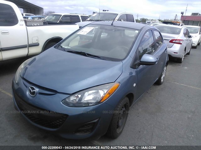 JM1DE1KY7E0172643 - 2014 MAZDA MAZDA2 SPORT BLUE photo 2