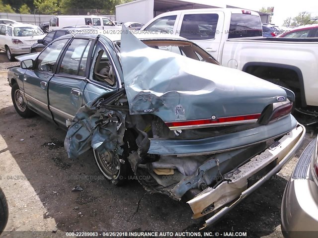 2FACP74W8PX133333 - 1993 FORD CROWN VICTORIA LX GREEN photo 3