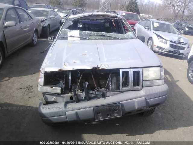 1J4GZ58S1VC747422 - 1997 JEEP GRAND CHEROKEE LAREDO/TSI SILVER photo 6