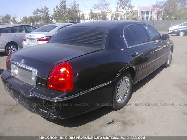 1LNHM85W46Y626899 - 2006 LINCOLN TOWN CAR SIGNATURE LONG WHEELBASE BLACK photo 4