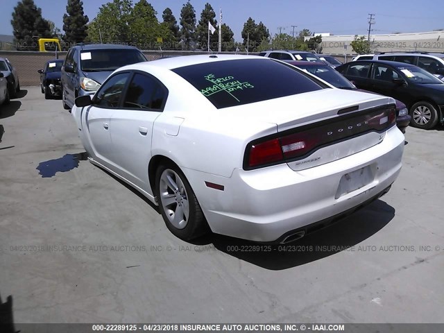2C3CDXCT0DH717150 - 2013 DODGE CHARGER R/T WHITE photo 3