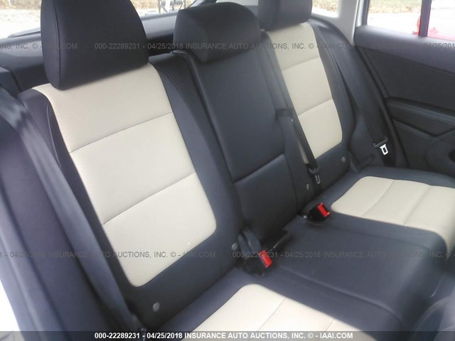 WVGBV7AX3HK013240 - 2017 VOLKSWAGEN TIGUAN S/LIMITED WHITE photo 8