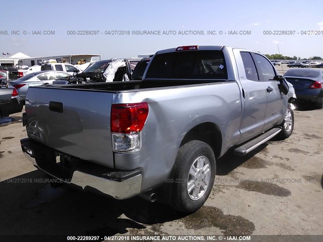5TFRM5F19BX021898 - 2011 TOYOTA TUNDRA DOUBLE CAB SR5 SILVER photo 4