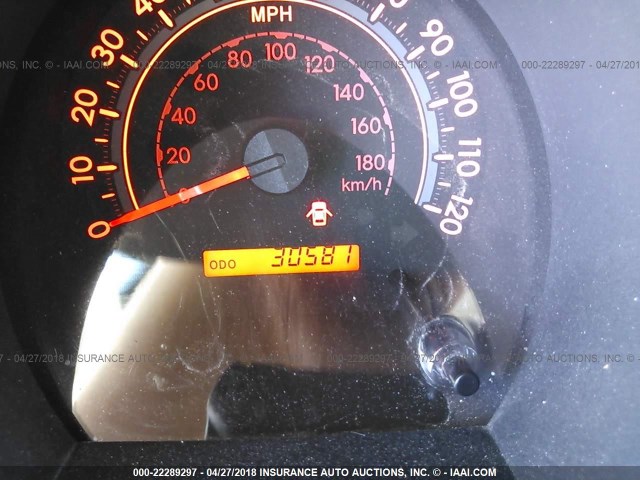 5TFRM5F19BX021898 - 2011 TOYOTA TUNDRA DOUBLE CAB SR5 SILVER photo 7