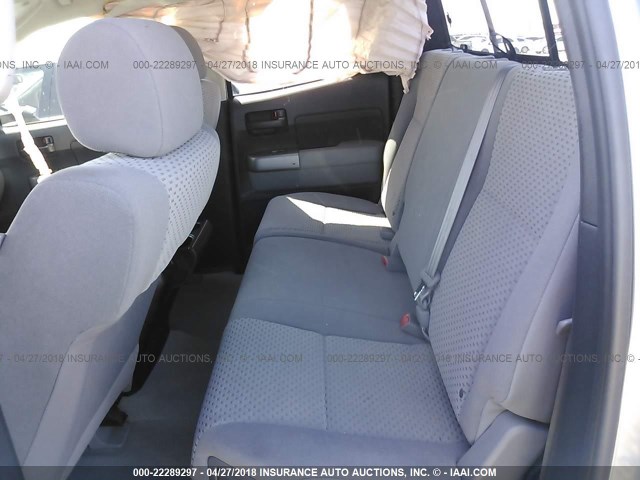 5TFRM5F19BX021898 - 2011 TOYOTA TUNDRA DOUBLE CAB SR5 SILVER photo 8