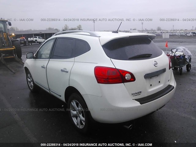 JN8AS5MT2BW179811 - 2011 NISSAN ROGUE S/SV/KROM WHITE photo 3