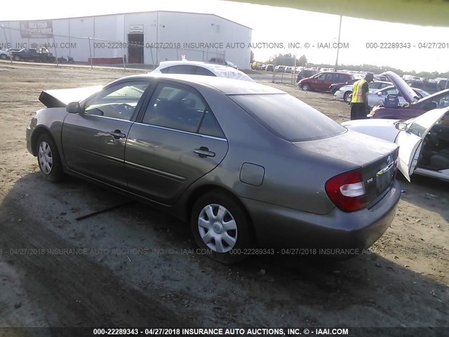 4T1BE32K84U860832 - 2004 TOYOTA CAMRY LE/XLE/SE ნაცრისფერი ფოტო 3