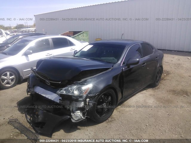 JTHBK262665018374 - 2006 LEXUS IS 250 GRAY photo 2