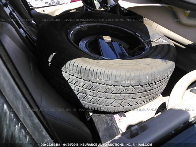 1FMRU17L52LA85416 - 2002 FORD EXPEDITION EDDIE BAUER BLACK photo 5