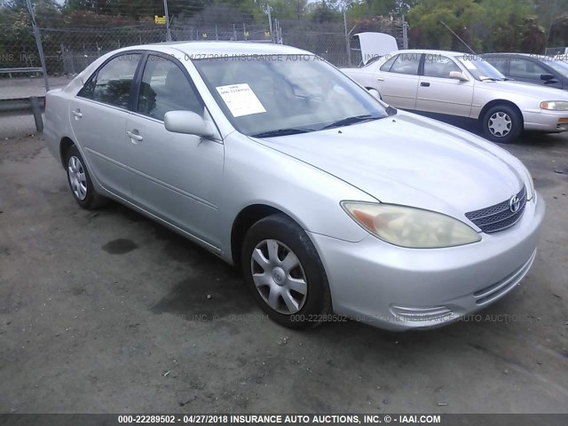 4T1BE32K93U785718 - 2003 TOYOTA CAMRY LE/XLE/SE ვერცხლისფერი ფოტო 1