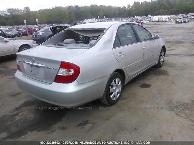 4T1BE32K93U785718 - 2003 TOYOTA CAMRY LE/XLE/SE ვერცხლისფერი ფოტო 4