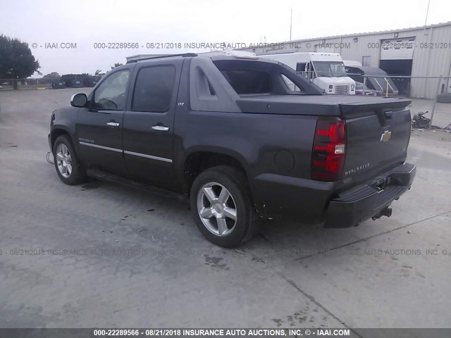 3GNVKGE06AG226825 - 2010 CHEVROLET AVALANCHE LTZ GRAY photo 3