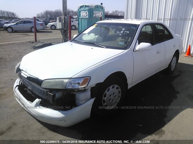 4T1BG22K0VU754929 - 1997 TOYOTA CAMRY CE/LE/XLE 白色 照片 2