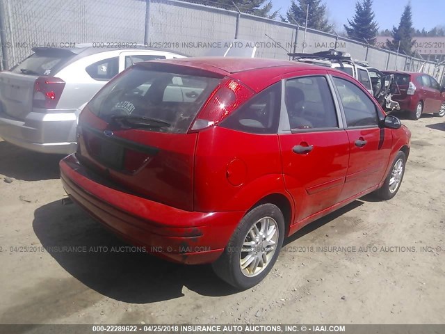 1FAHP37N27W241623 - 2007 FORD FOCUS ZX5/S/SE/SES 红色 照片 4