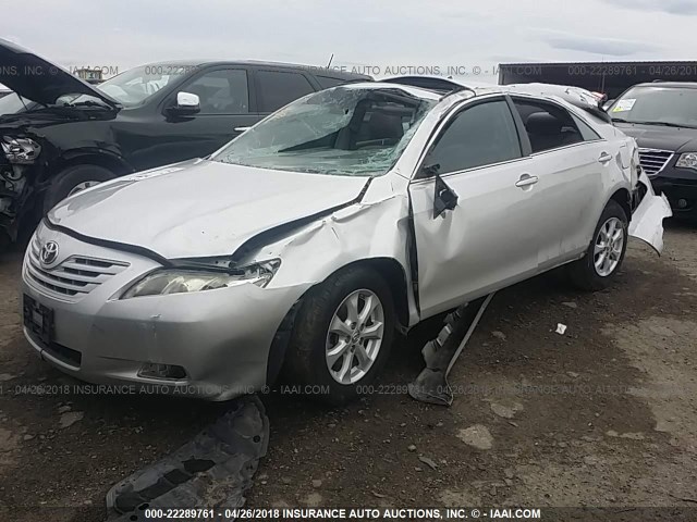 4T4BE46K49R066858 - 2009 TOYOTA CAMRY SE/LE/XLE ვერცხლისფერი ფოტო 2