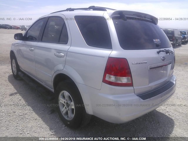 KNDJD733965578911 - 2006 KIA SORENTO EX/LX SILVER photo 3