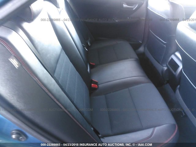 4T1BF1FK7HU650420 - 2017 TOYOTA CAMRY LE/XLE/SE/XSE BLUE photo 8