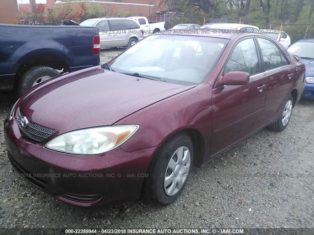 4T1BE32K32U012189 - 2002 TOYOTA CAMRY LE/XLE/SE მუქწითელი ფოტო 2