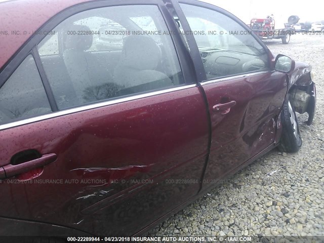 4T1BE32K32U012189 - 2002 TOYOTA CAMRY LE/XLE/SE მუქწითელი ფოტო 6