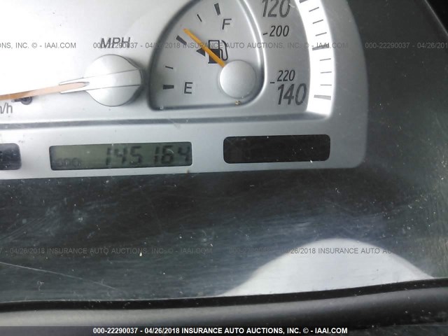 JTDBE32KX20085586 - 2002 TOYOTA CAMRY LE/XLE/SE GOLD photo 7