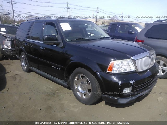5LMFU27555LJ19902 - 2005 LINCOLN NAVIGATOR BLACK photo 1
