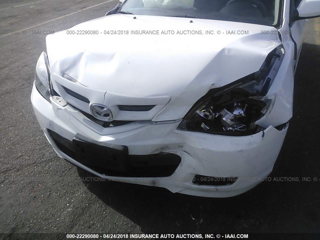 JM1BK144371665811 - 2007 MAZDA 3 HATCHBACK WHITE photo 6