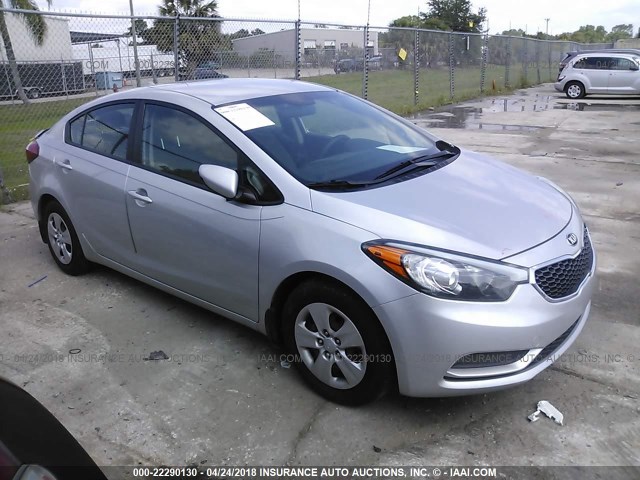 KNAFK4A69G5520304 - 2016 KIA FORTE LX SILVER photo 1