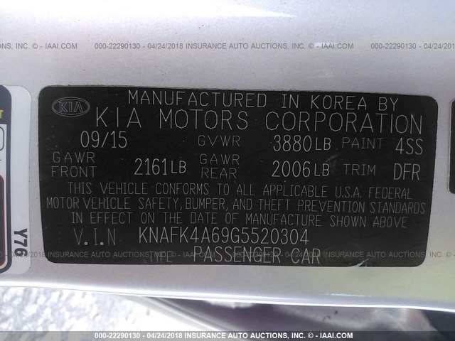 KNAFK4A69G5520304 - 2016 KIA FORTE LX SILVER photo 9