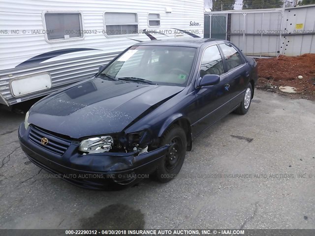 4T1BG22KXWU235260 - 1998 TOYOTA CAMRY CE/LE/XLE 蓝色 照片 2