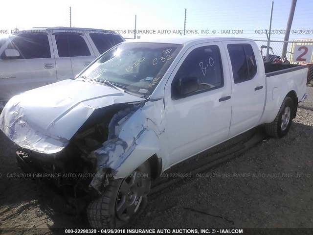 1N6AD09W88C409452 - 2008 NISSAN FRONTIER CREW CAB LE/SE/OFF ROAD WHITE photo 2