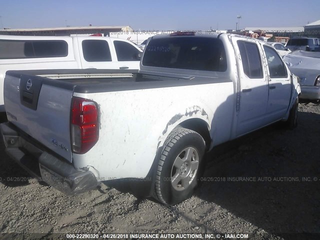 1N6AD09W88C409452 - 2008 NISSAN FRONTIER CREW CAB LE/SE/OFF ROAD WHITE photo 4