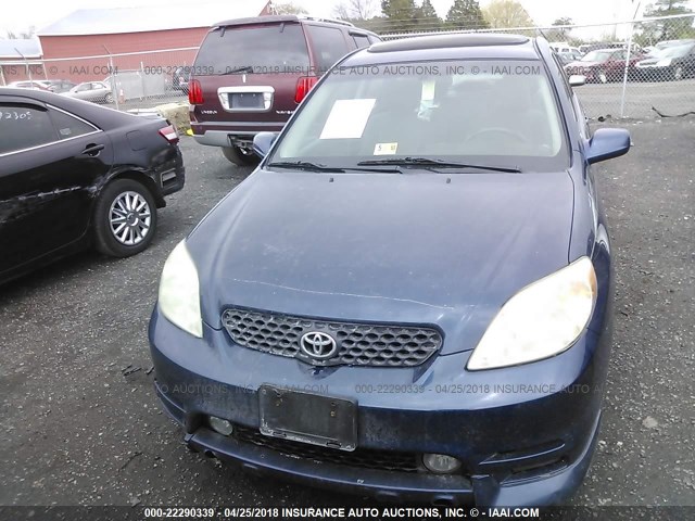 2T1KR38E04C293393 - 2004 TOYOTA COROLLA MATRIX XR BLUE photo 6