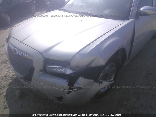 2C3KA53G36H414068 - 2006 CHRYSLER 300 TOURING SILVER photo 6