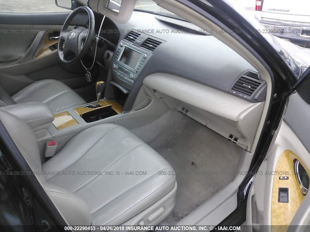 4T1BK46K97U024847 - 2007 TOYOTA CAMRY NEW GENERAT LE/XLE/SE BLACK photo 5