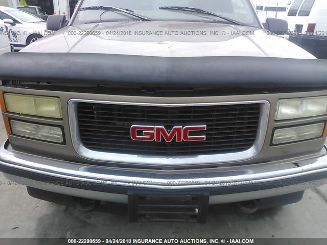 2GTEK19R0V1501019 - 1997 GMC SIERRA K1500 TAN photo 6