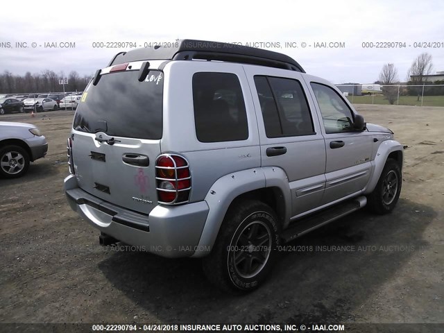 1J4GL38K03W508865 - 2003 JEEP LIBERTY RENEGADE 银色 照片 4